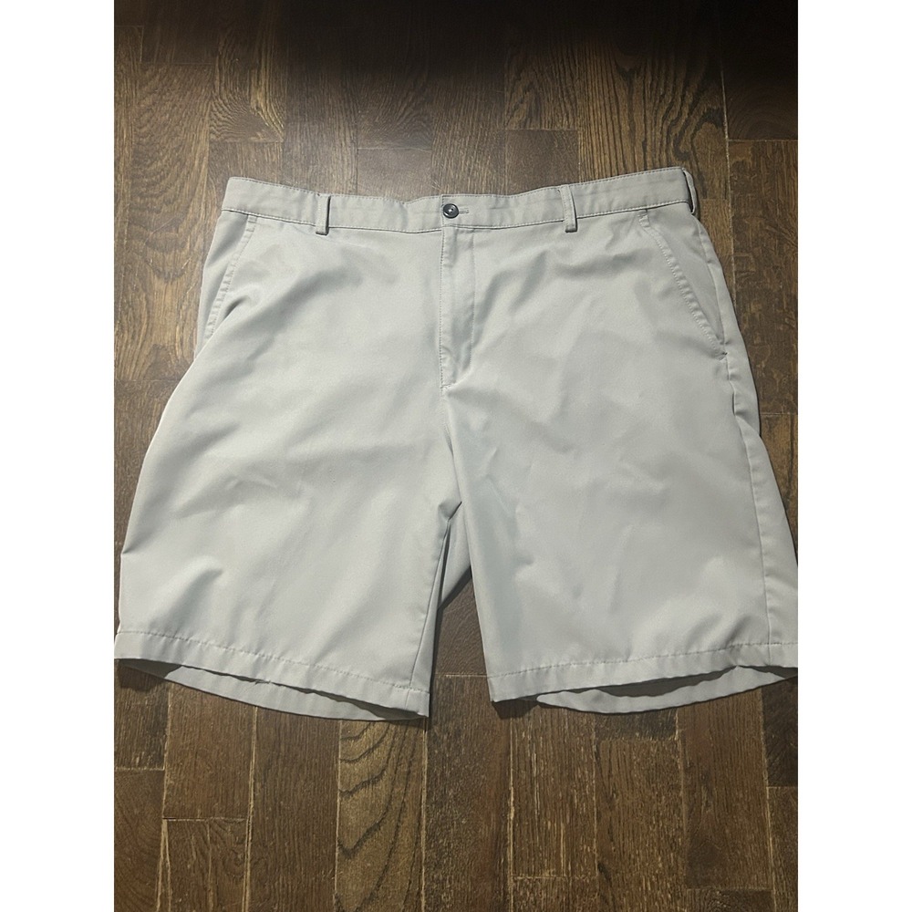 Izod Golf Gray Lightweight Shorts Mens 40‎ Waist Active